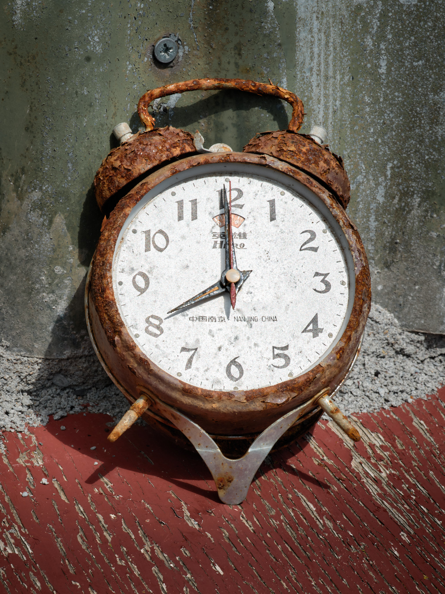 Rusty clock